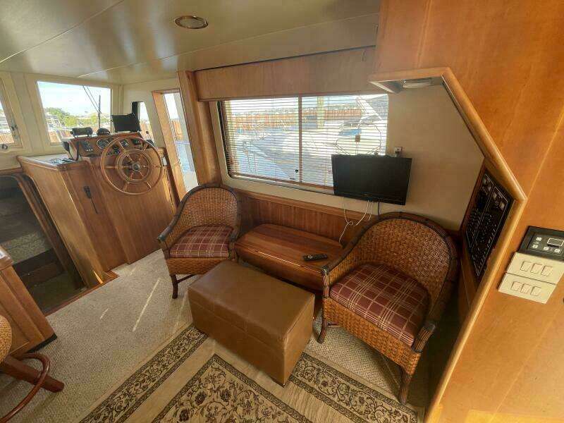 Knot Tied Down 34ft Mainship Yacht For Sale