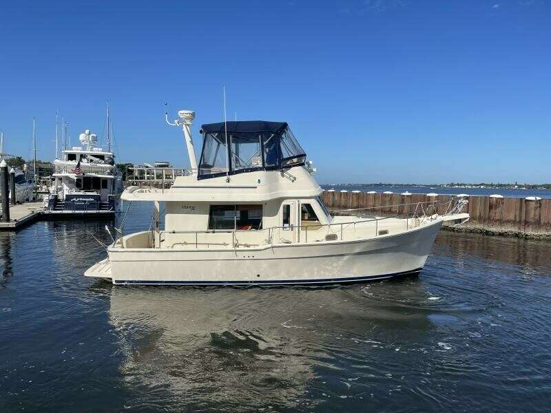 Knot Tied Down 34ft Mainship Yacht For Sale