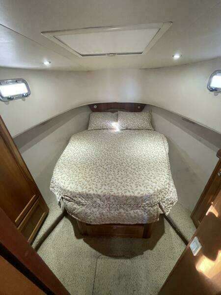 Knot Tied Down 34ft Mainship Yacht For Sale