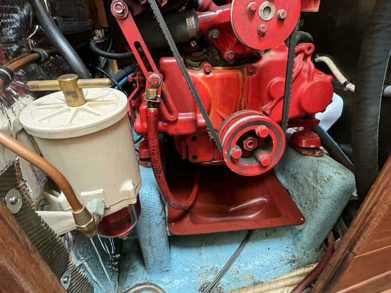 Outlaw 34ft Sabre Yacht For Sale