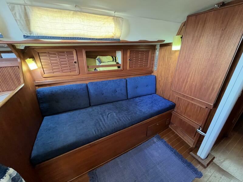 34' 1988 Sabre 34 MkII