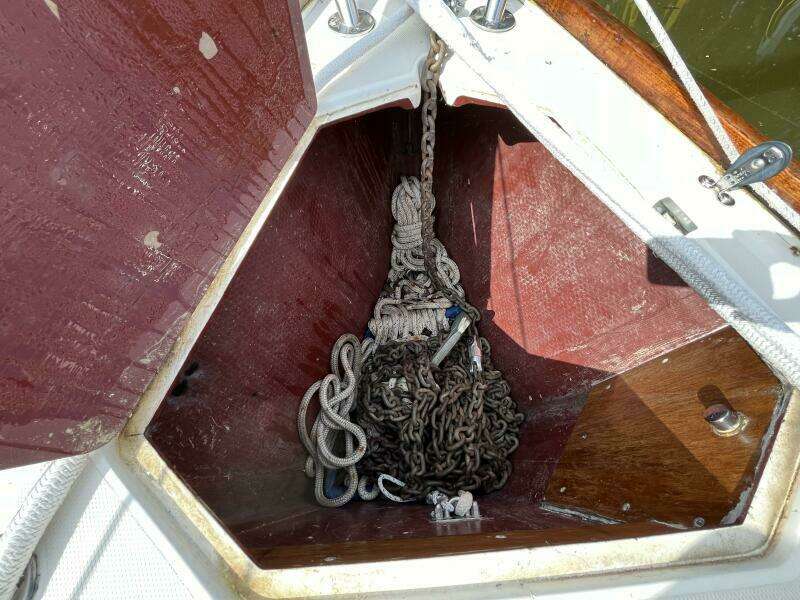 Outlaw 34ft Sabre Yacht For Sale