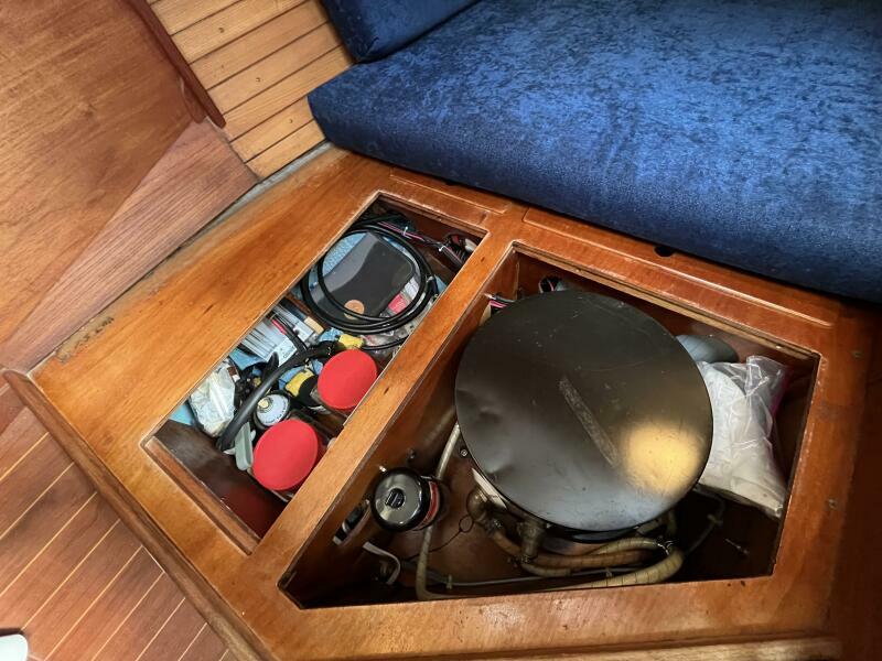 34' 1988 Sabre 34 MkII