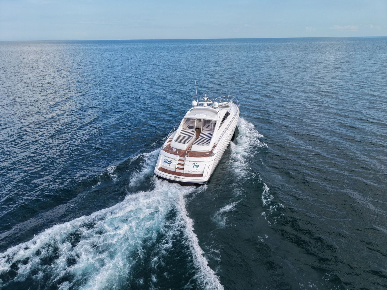 2001 Viking Sport Cruisers V65 Express