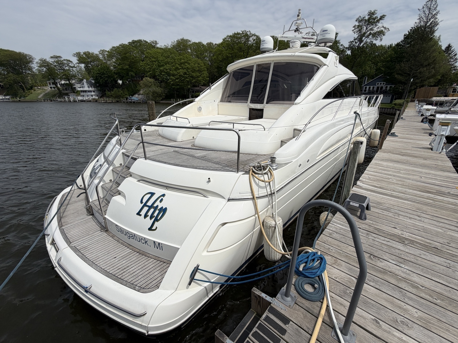 2001 Viking Sport Cruisers V65 Express