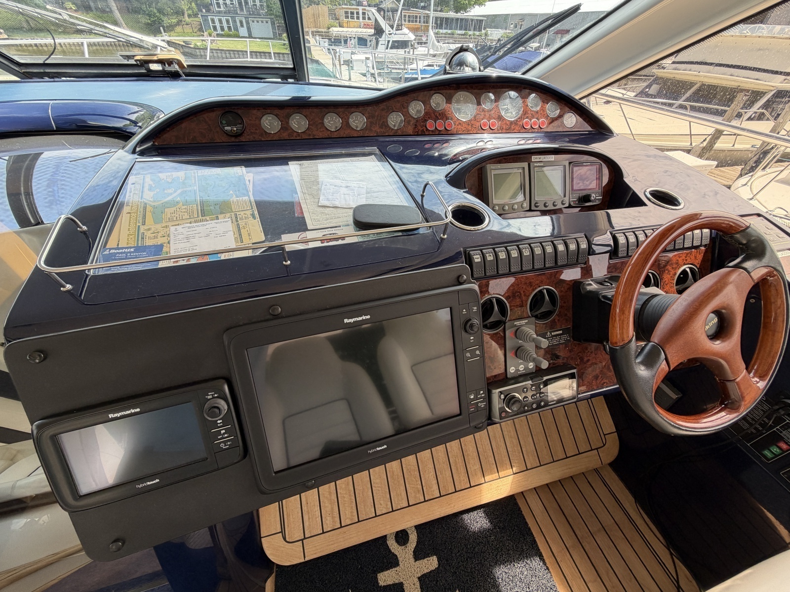 2001 Viking Sport Cruisers V65 Express