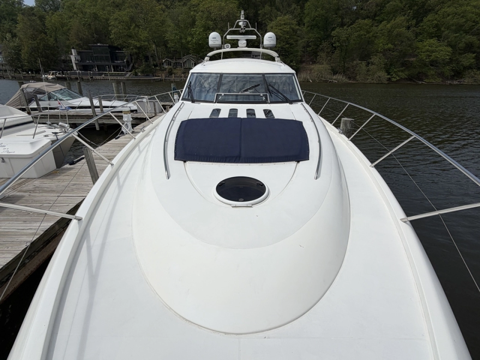 2001 Viking Sport Cruisers V65 Express