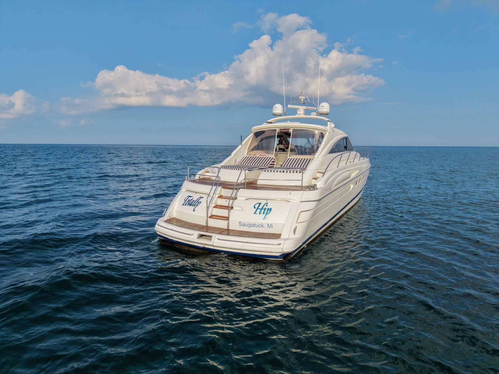 2001 Viking Sport Cruisers V65 Express