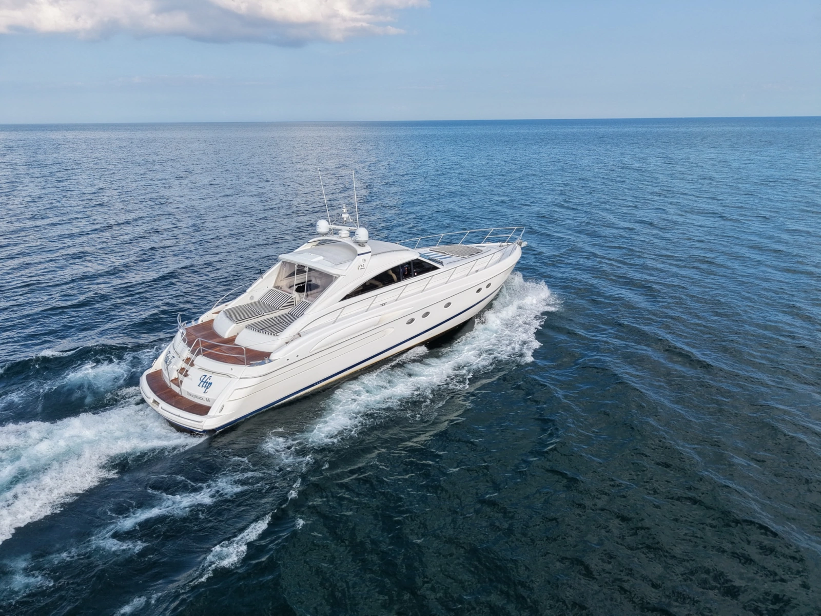 2001 Viking Sport Cruisers V65 Express