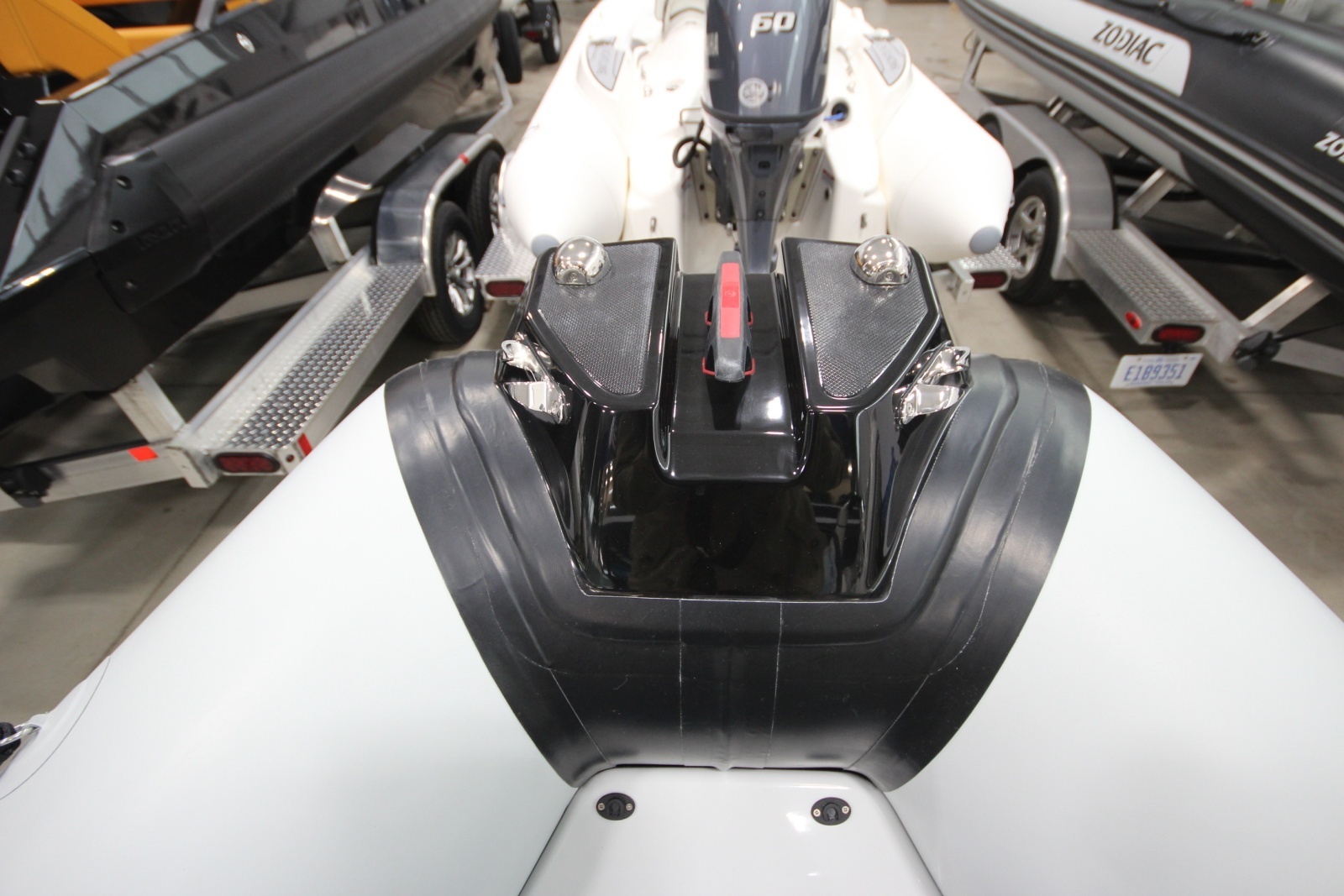 Boat Show Special Pricing 13ft Zodiac Yacht For Sale