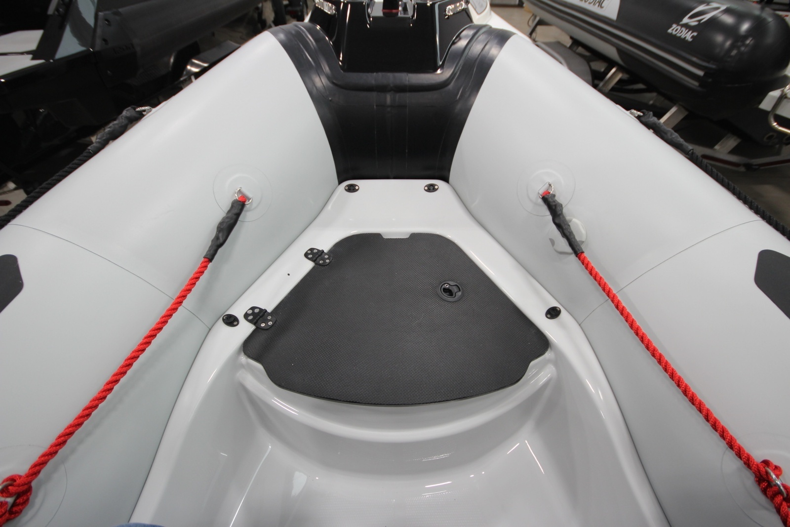 Boat Show Special Pricing 13ft Zodiac Yacht For Sale