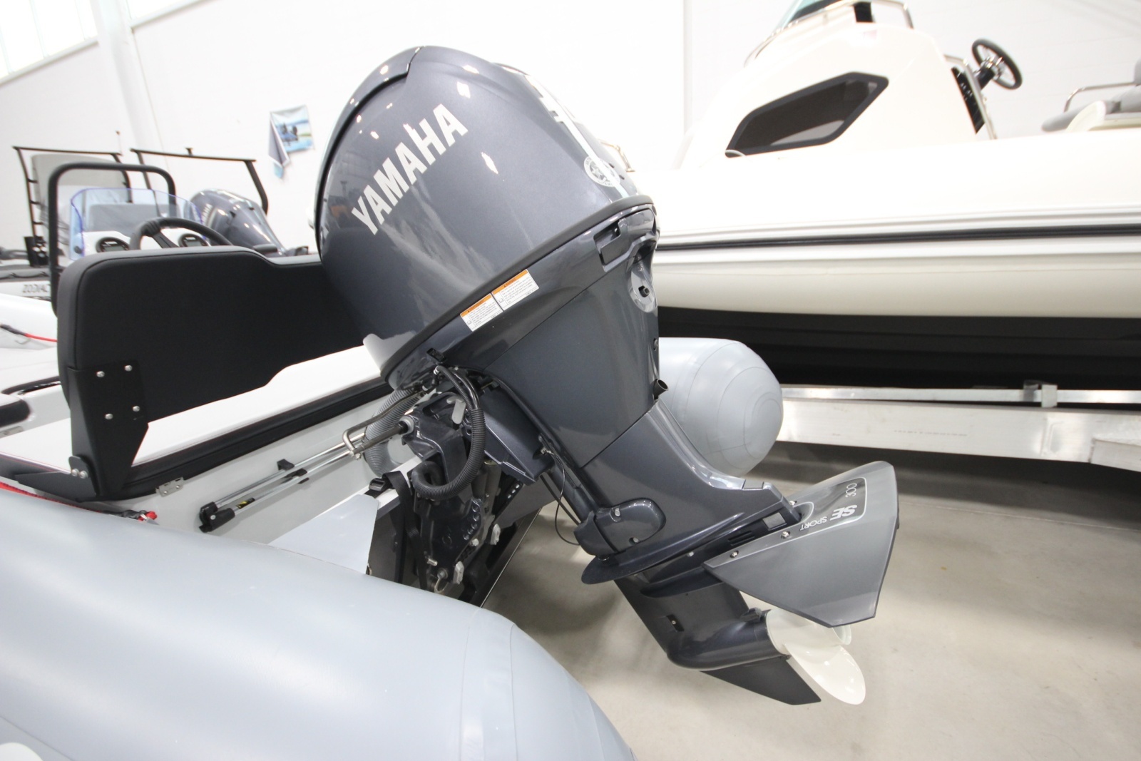 Boat Show Special Pricing 13ft Zodiac Yacht For Sale