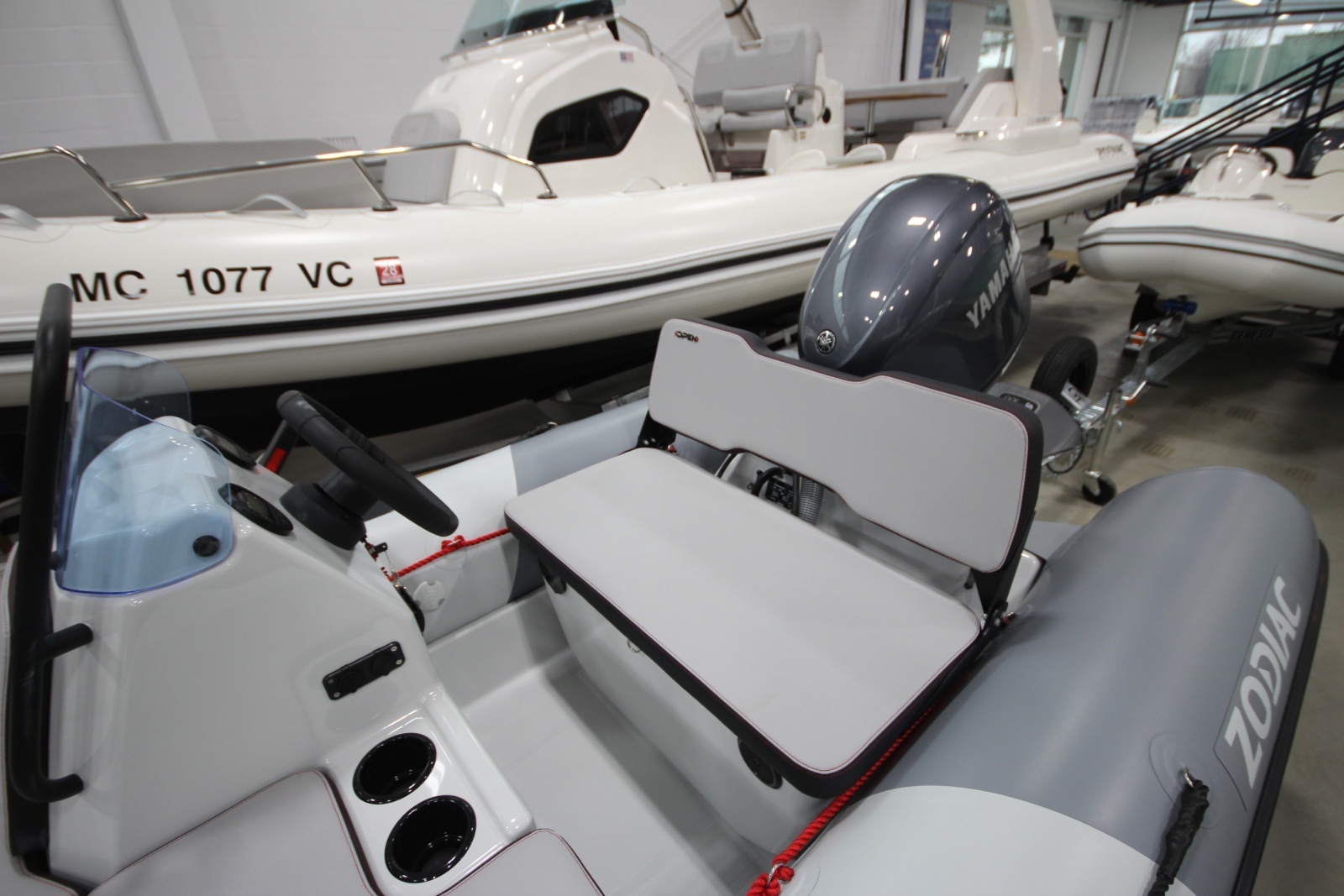 Boat Show Special Pricing 13ft Zodiac Yacht For Sale