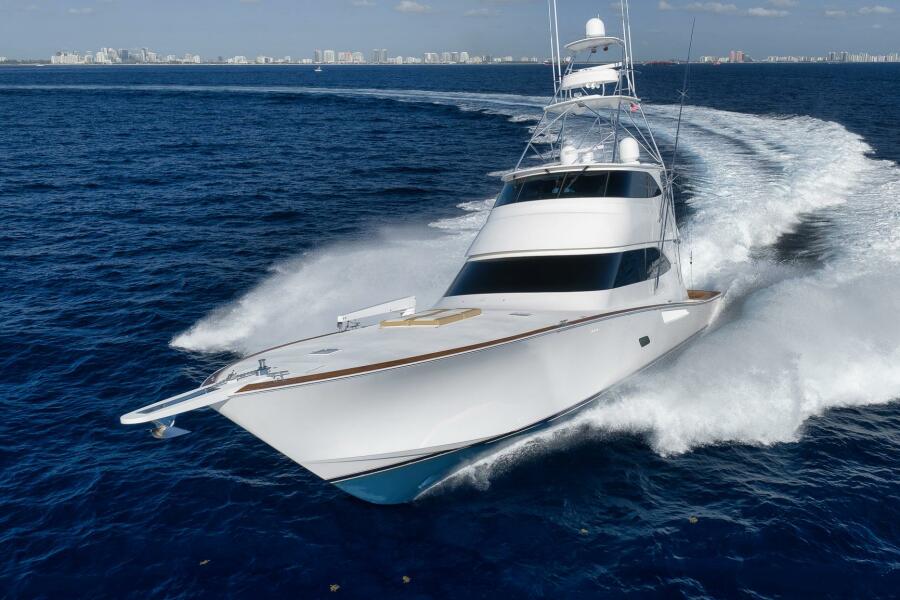 76' 2011 Viking 76 Enclosed Bridge