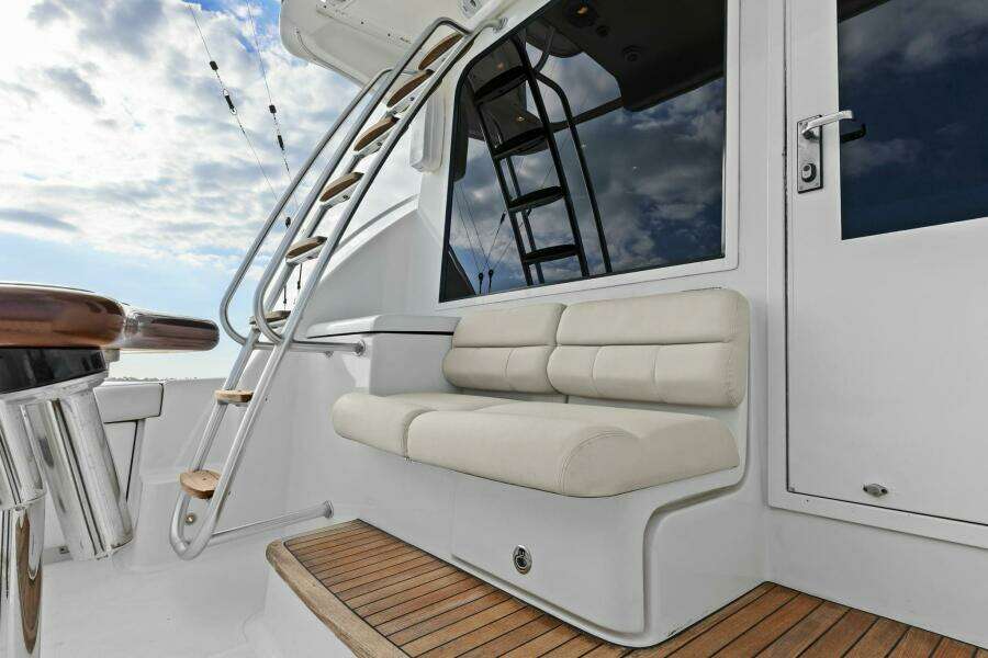 2013 Tiara Yachts 3900 Convertible