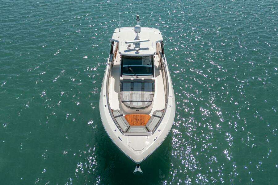 PIPE DREAM 42ft Boston Whaler Yacht For Sale