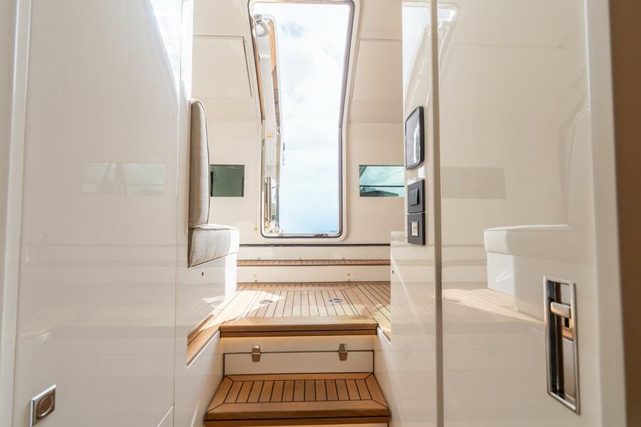 80' 2023 Horizon 80FD