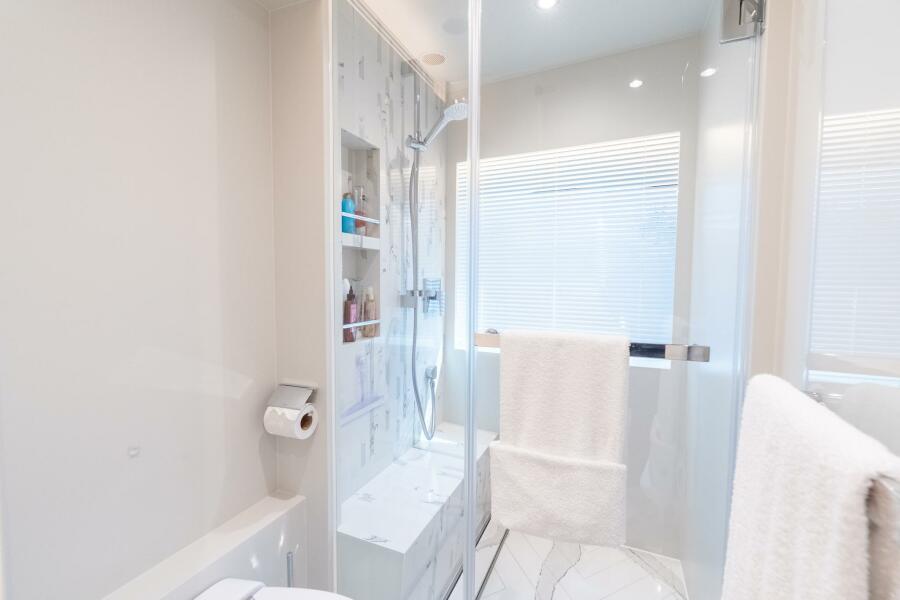 80' 2023 Horizon 80FD