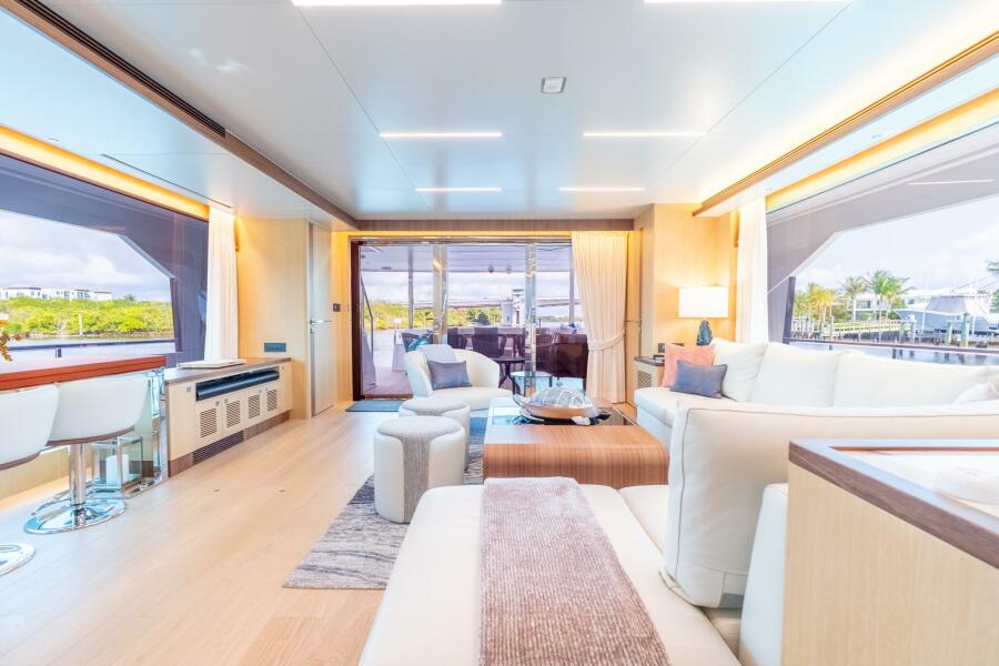 80' 2023 Horizon 80FD