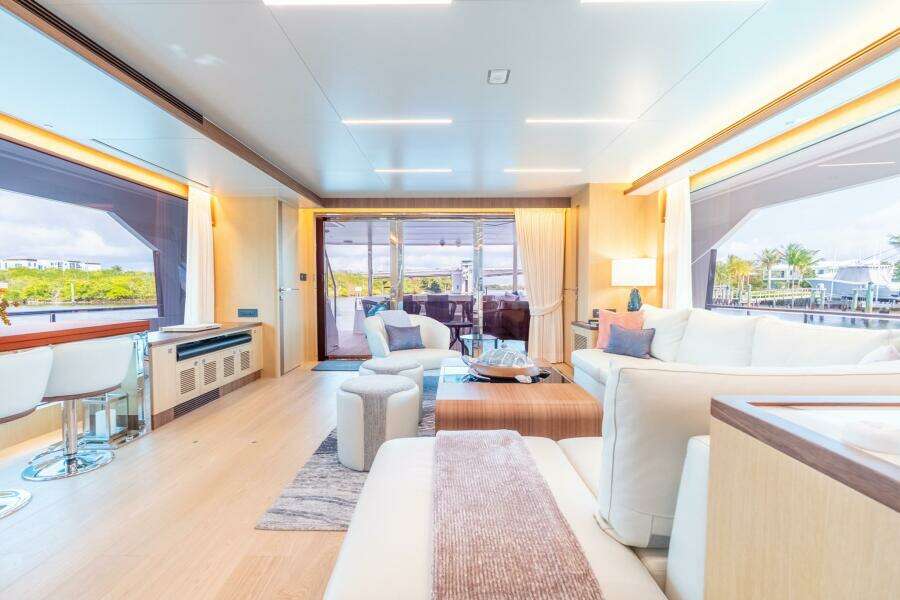 Horizon FD80 SHERI LYNN - Salon