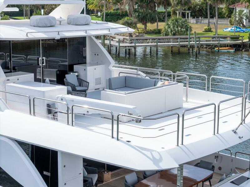 80' 2023 Horizon 80FD