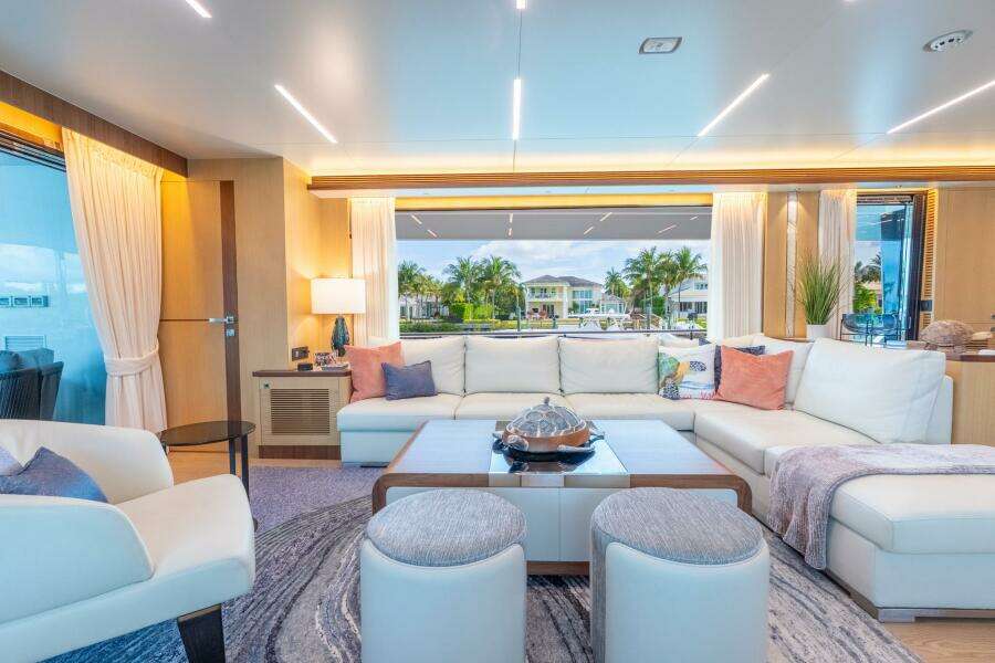 Horizon FD80 SHERI LYNN - Salon