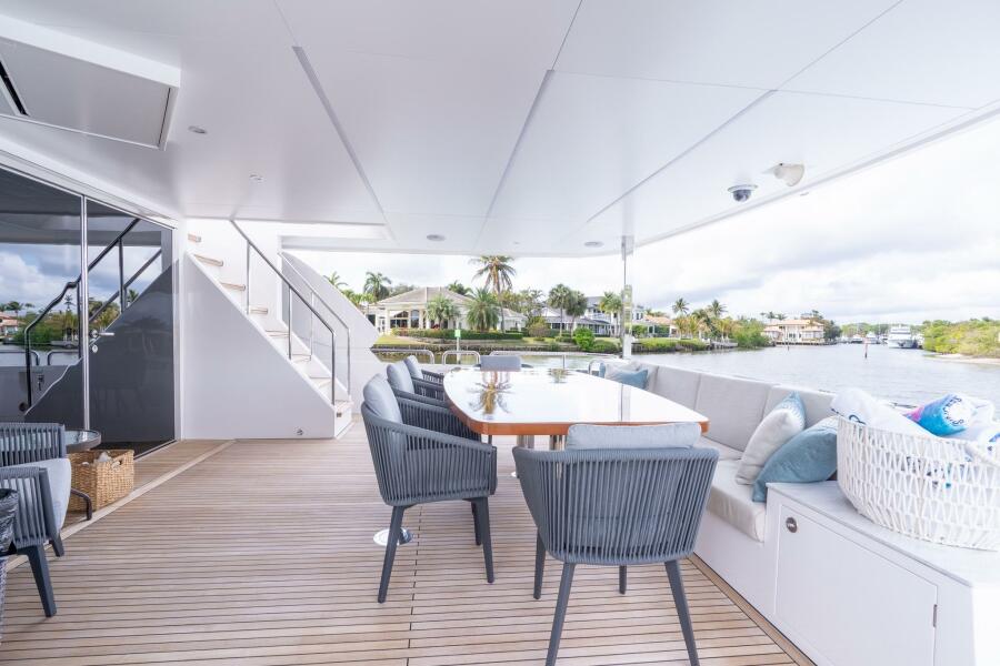 80' 2023 Horizon 80FD