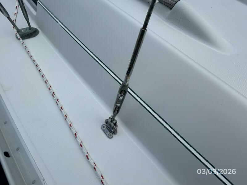 35' 1999 Beneteau Oceanis 352