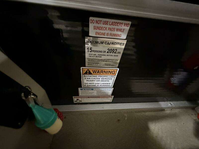 2011 Bennington 2554 GCW