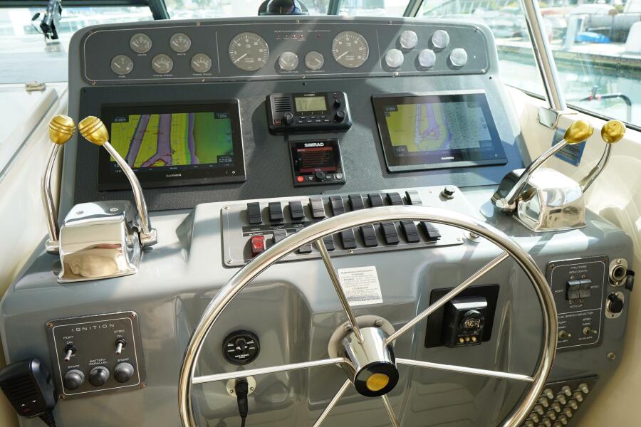 40' 1994 Tiara Yachts 