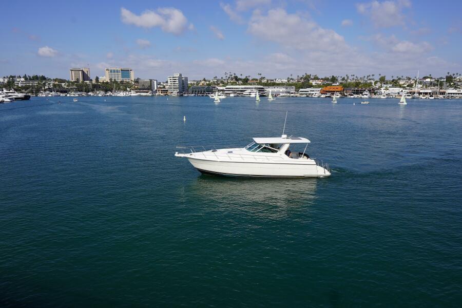 40' 1994 Tiara Yachts 