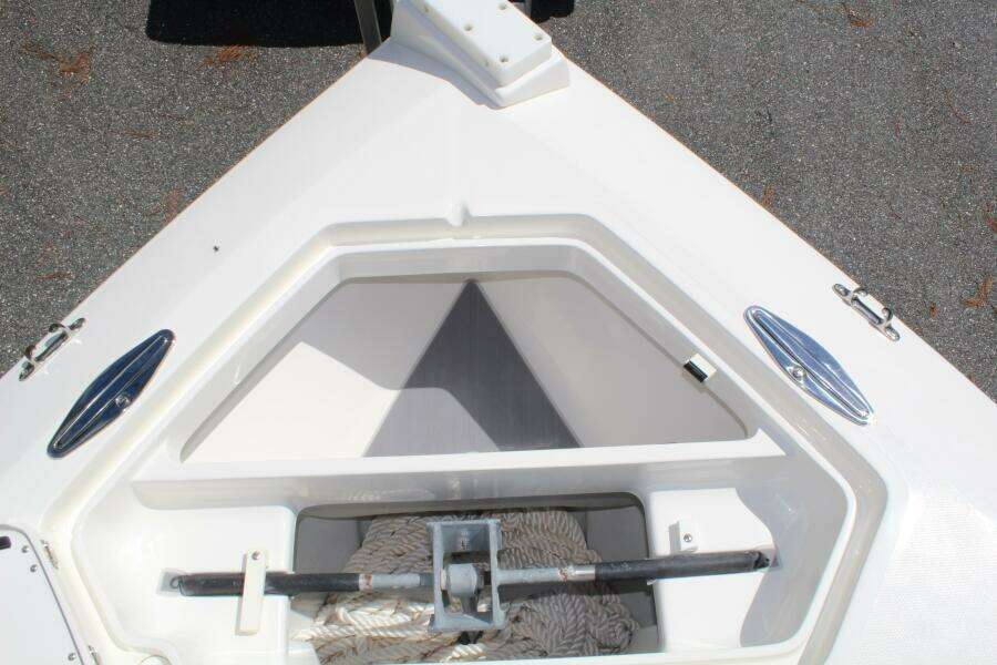 37ft SeaVee Yacht For Sale