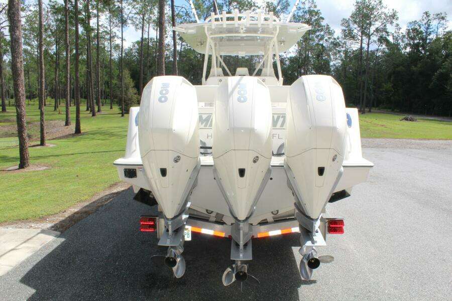 37ft SeaVee Yacht For Sale