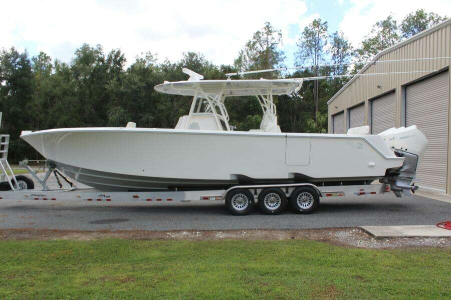 37ft SeaVee Yacht For Sale