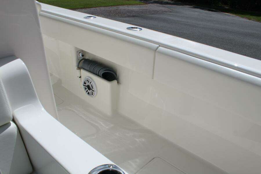 37ft SeaVee Yacht For Sale