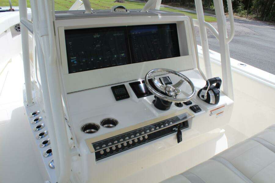 37ft SeaVee Yacht For Sale
