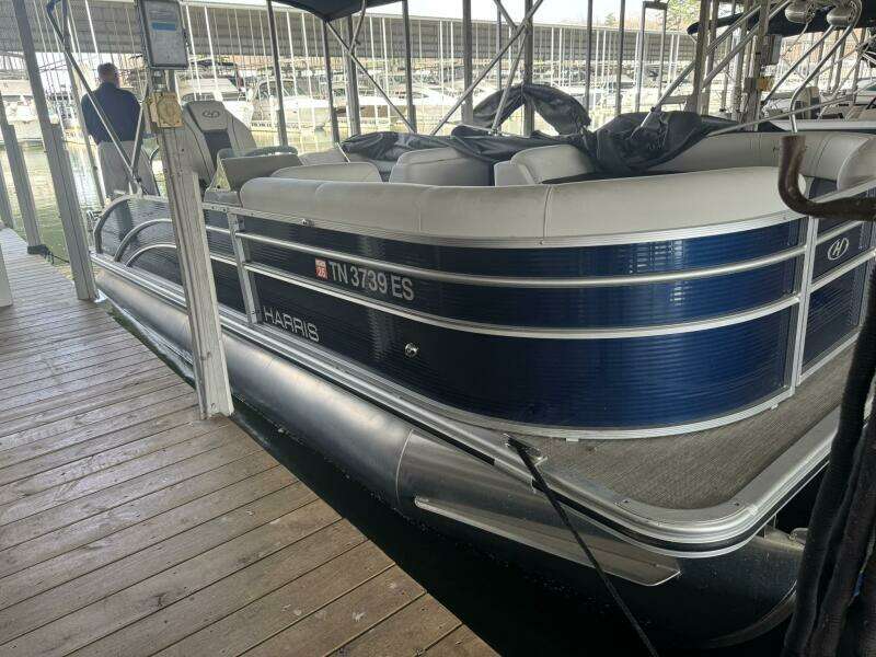 23ft Harris Yacht For Sale