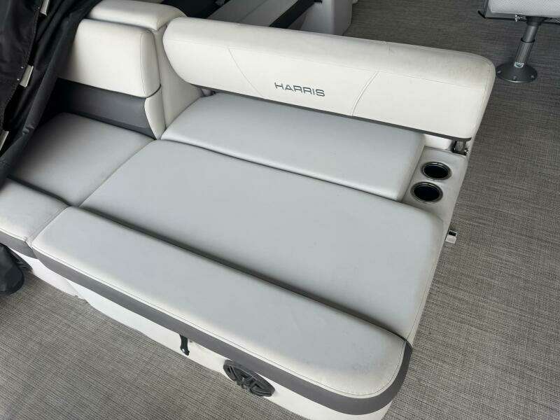 23ft Harris Yacht For Sale