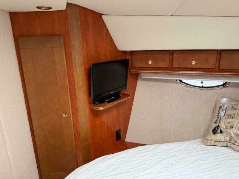 41ft Rinker Yacht For Sale