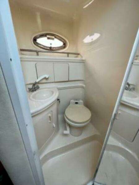 28ft Sea Ray Yacht For Sale