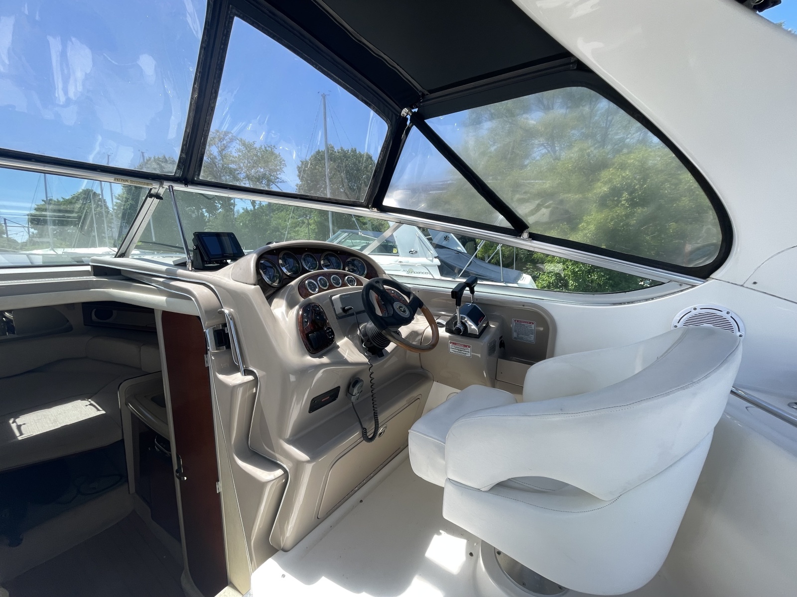 2001 Sea Ray Sundancer 280