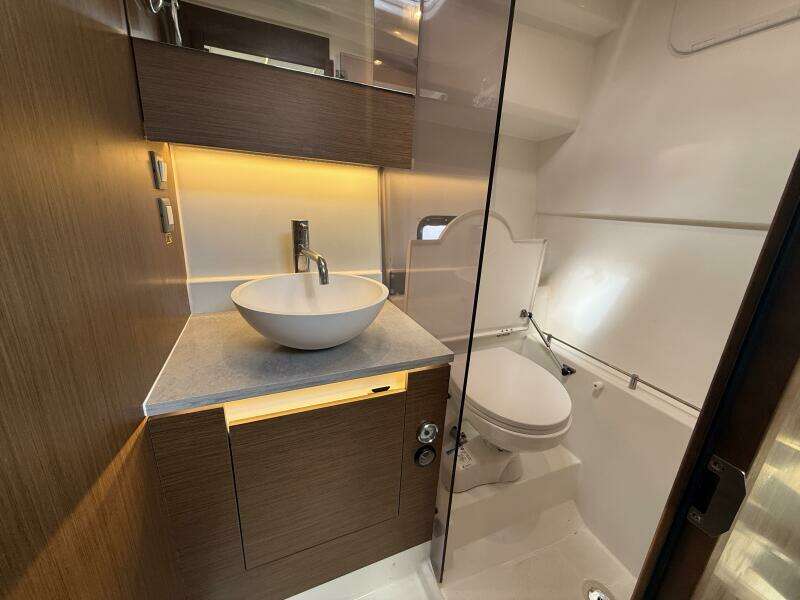 35ft Jeanneau Yacht For Sale