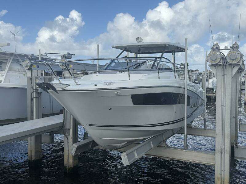 35ft Jeanneau Yacht For Sale