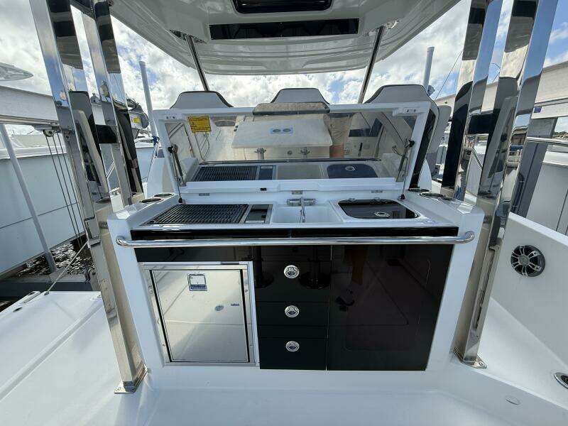 35ft Jeanneau Yacht For Sale