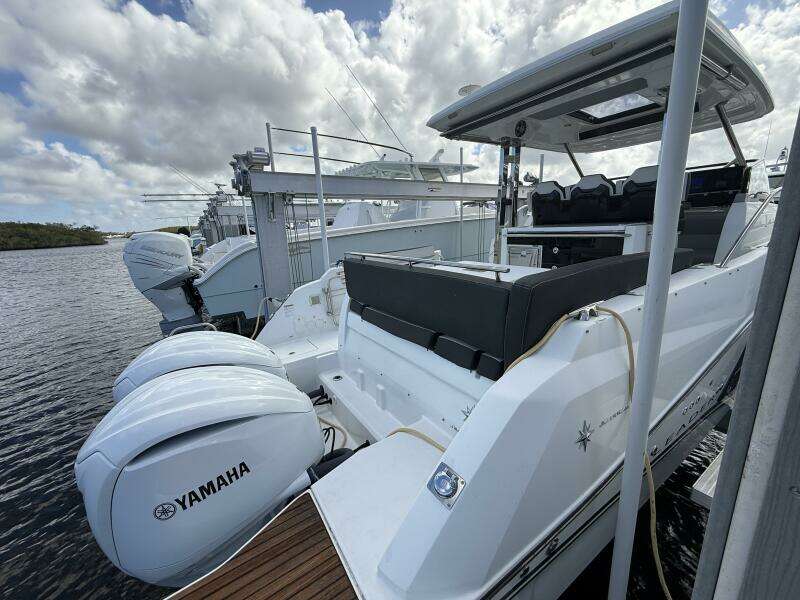 35ft Jeanneau Yacht For Sale