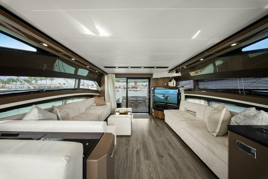 63' 2014 Marquis 630 Sport Yacht