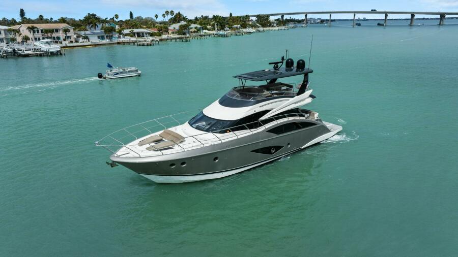 63' 2014 Marquis 630 Sport Yacht