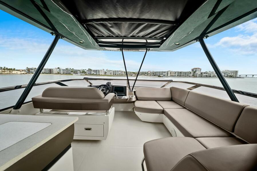 63' 2014 Marquis 630 Sport Yacht