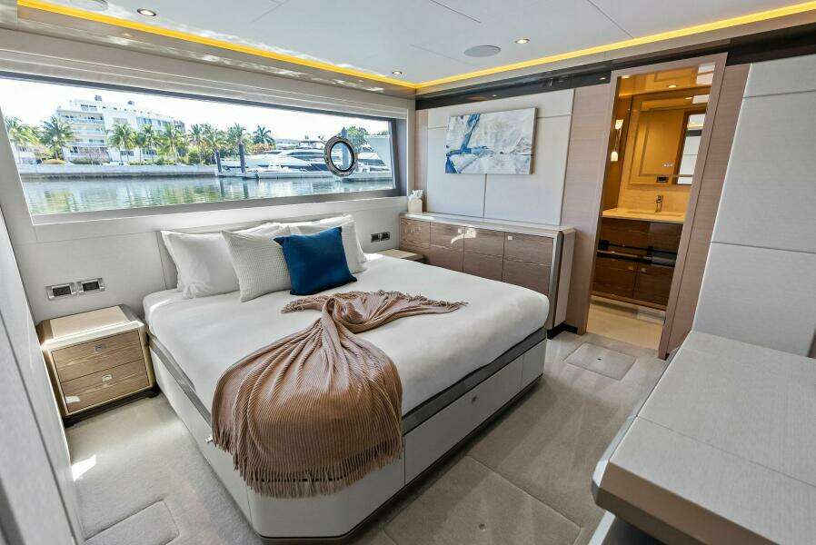 SERENITY NOW 115ft Ocean Alexander Yacht For Sale