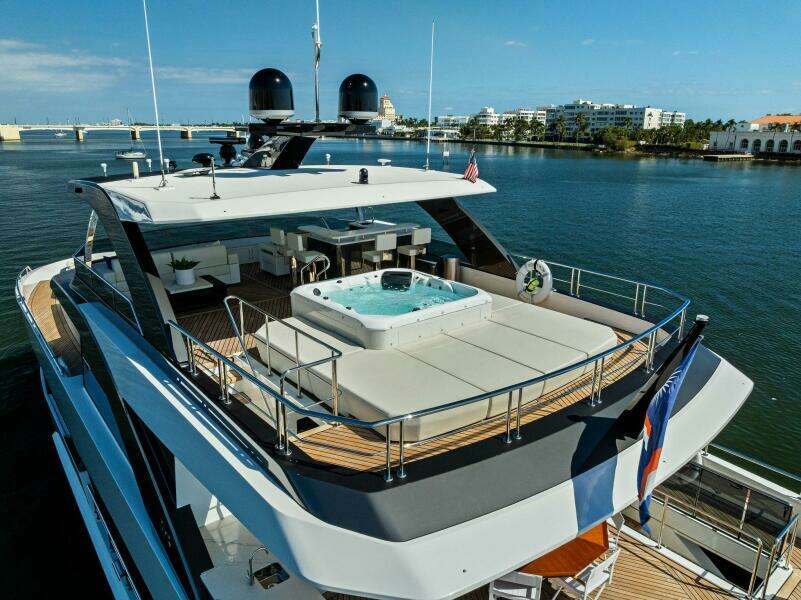 SERENITY NOW 115ft Ocean Alexander Yacht For Sale